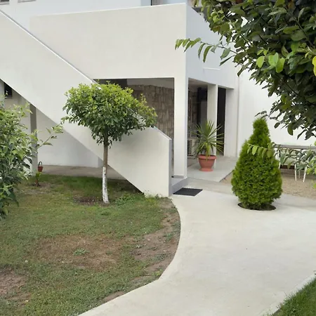 בית הארחה Complex Minerva 2*