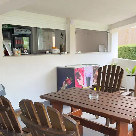 Complex Minerva קוסטינסטי